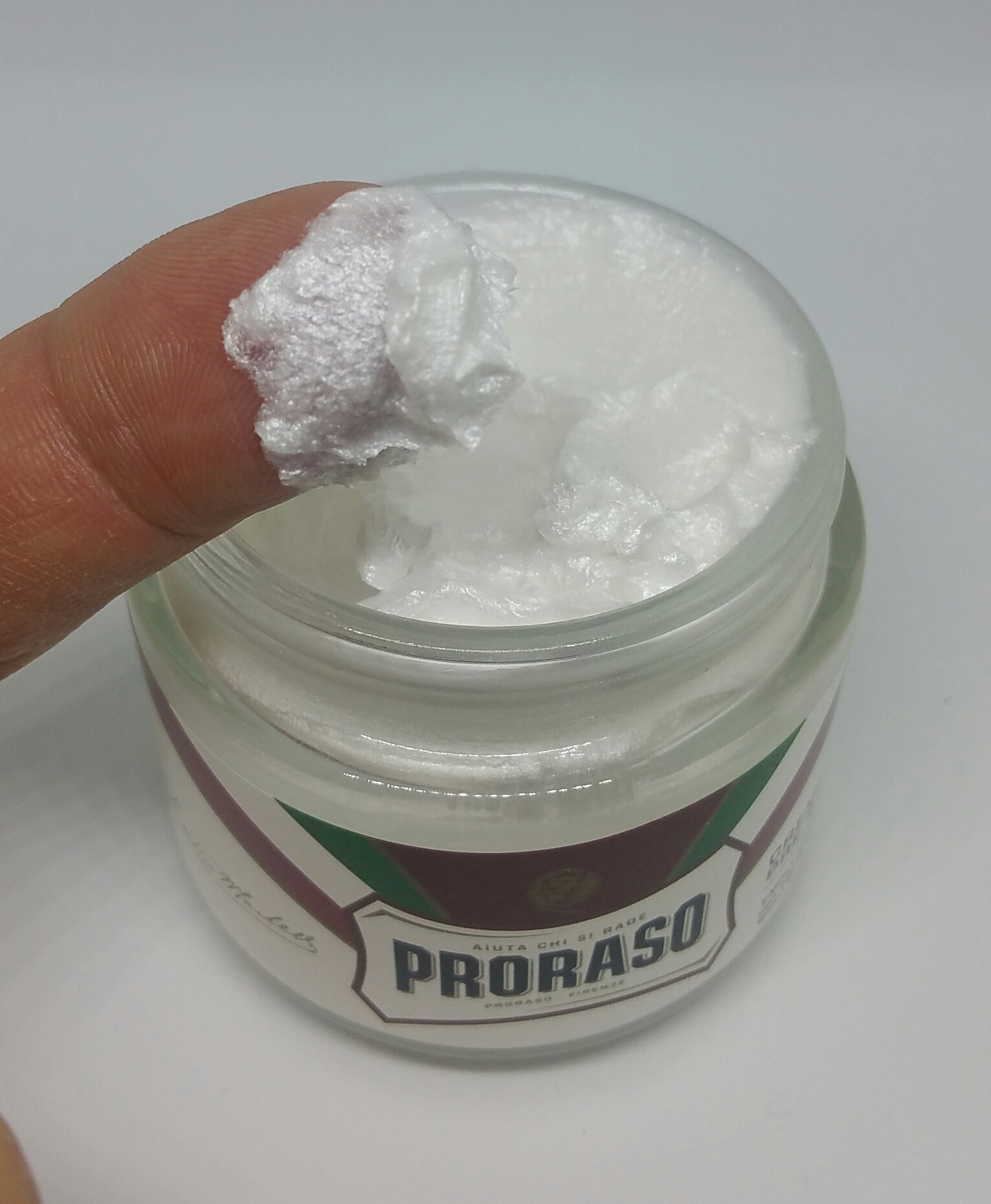 Proraso Red Pre-shave cream