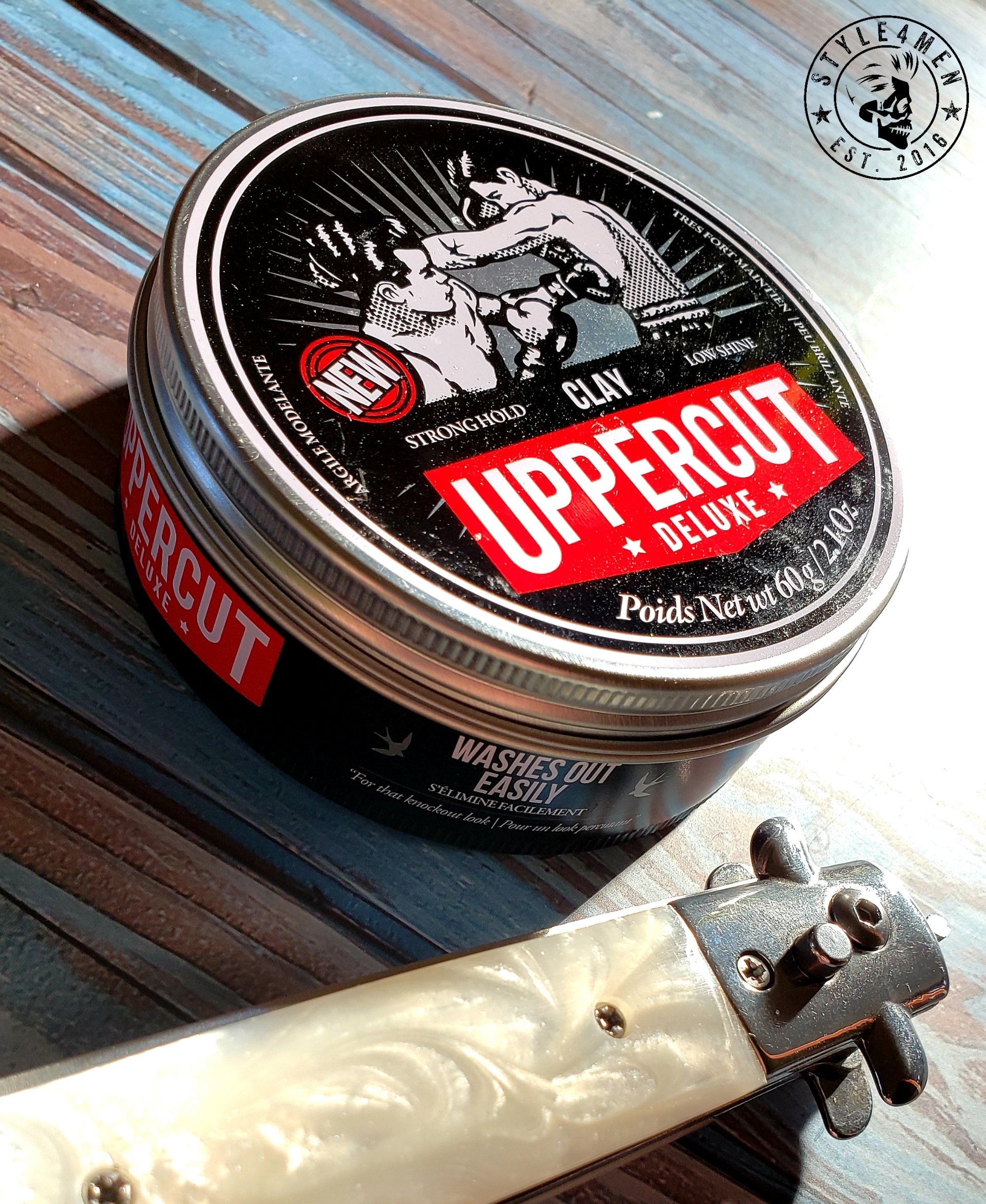 UPPERCUT DELUXE locks everything in place with its strong hold Clay