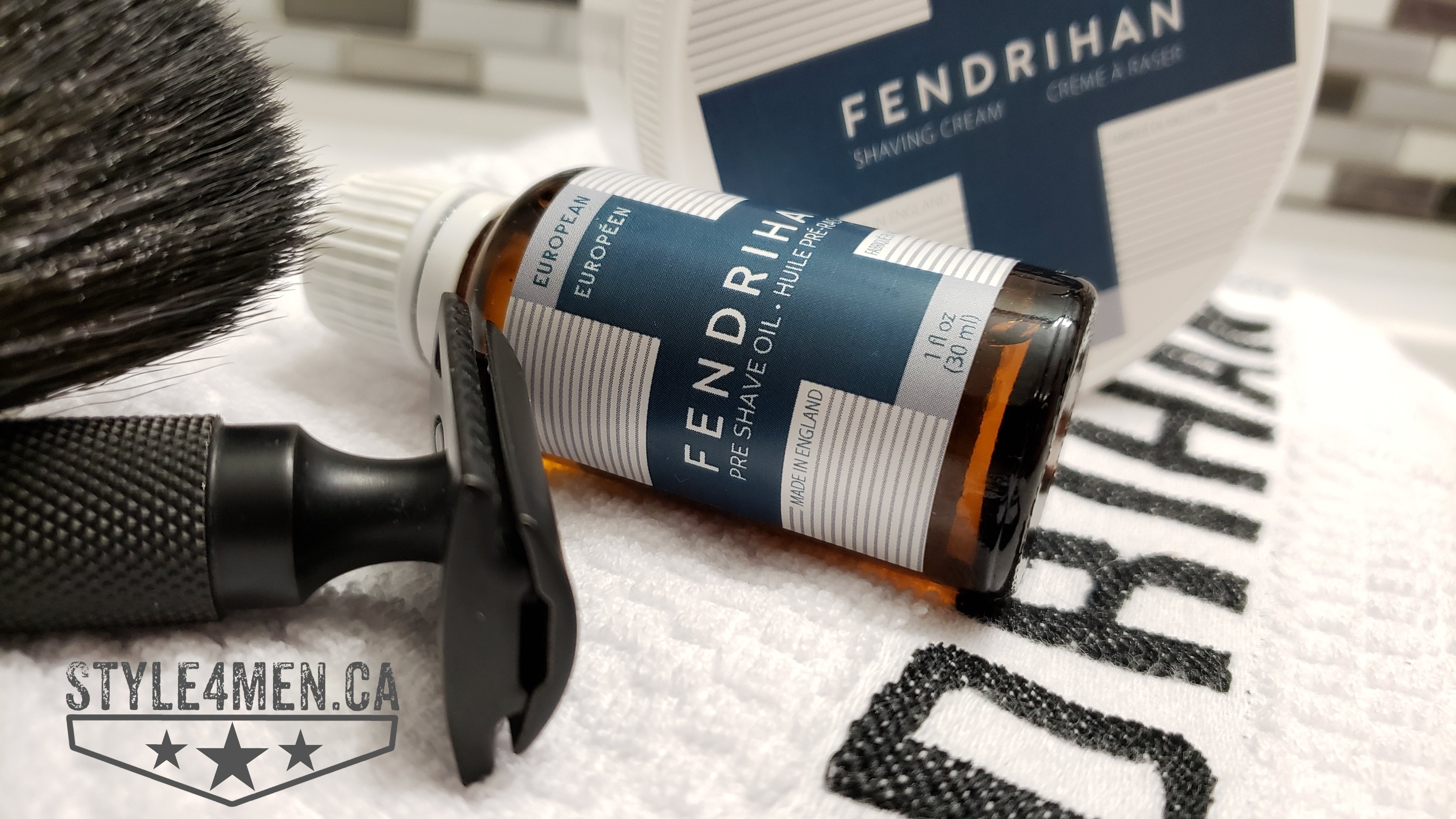 Unboxing FENDRIHAN pre-shave oils and shave creams